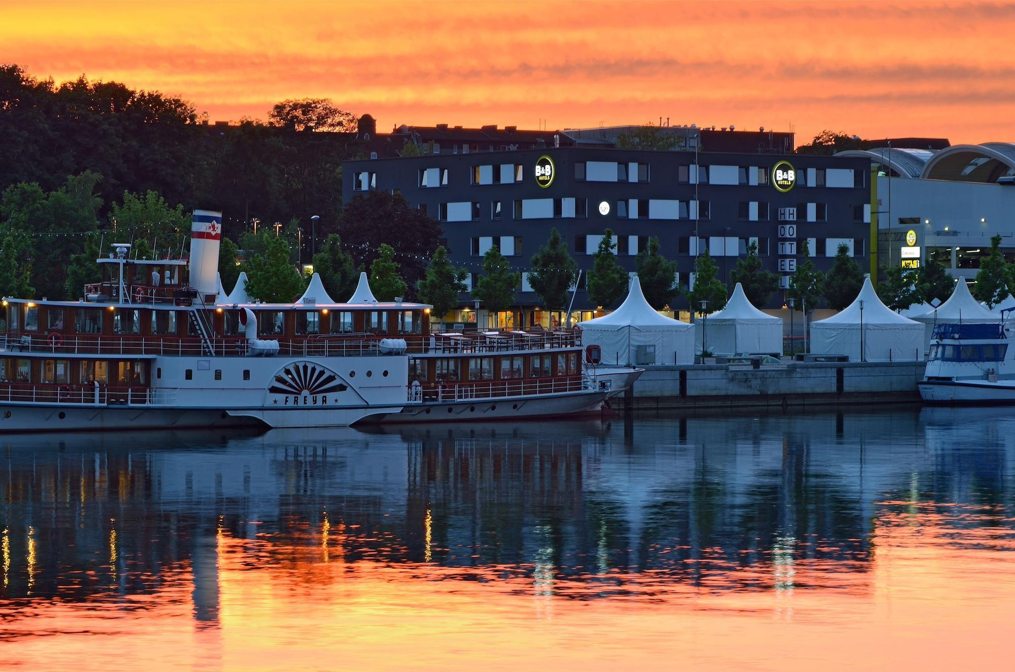 B&B Hotel Kiel-City Exterior foto